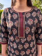 Black Kantha Ambi kurta