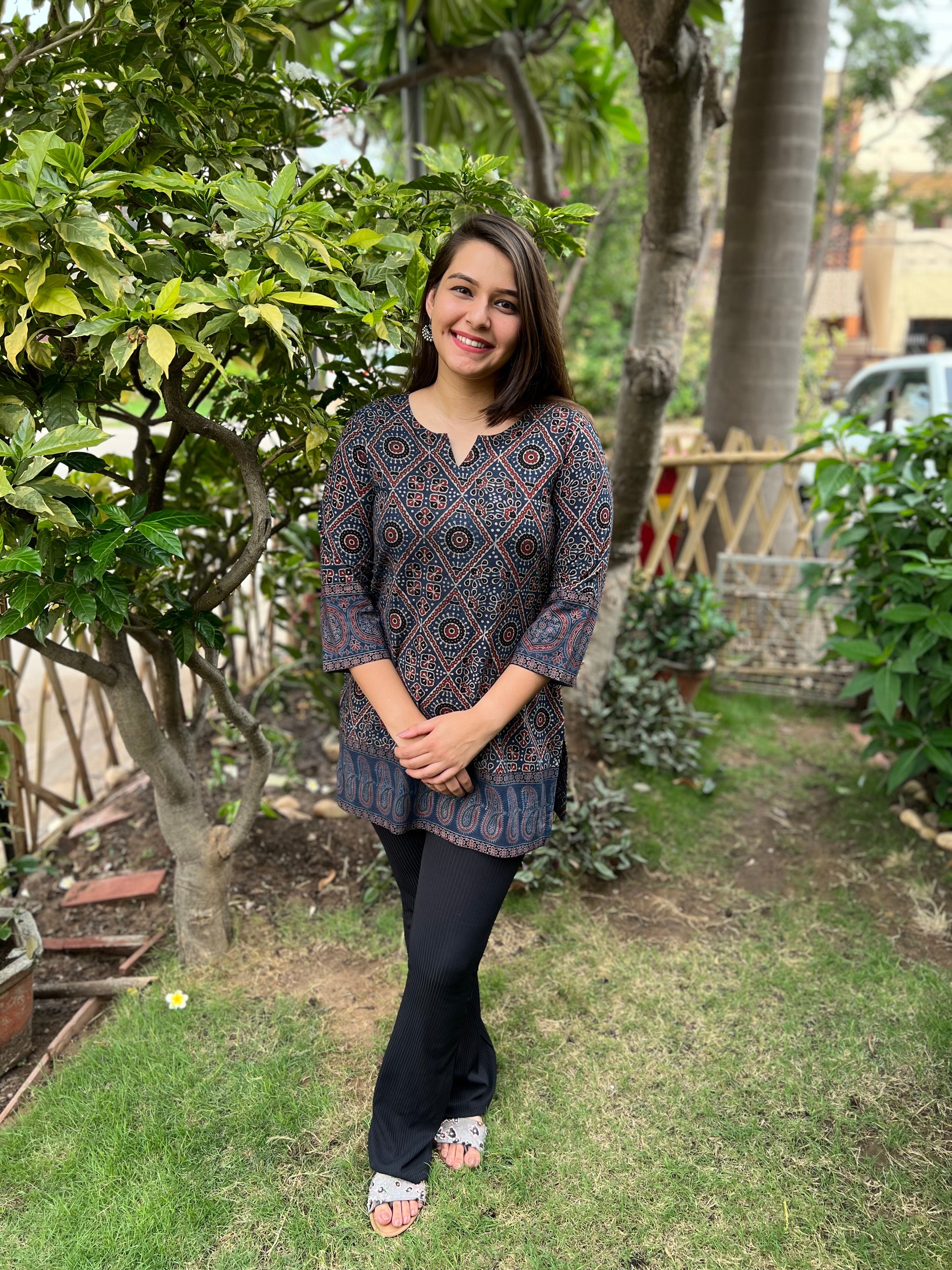 Indigo Geometric ajrakh border kurti - MYSANSKRITAM