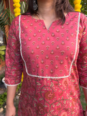 Peach sanganeri kurta with yoke