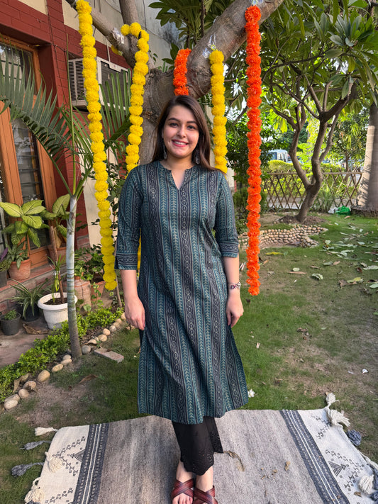 Morphankhi ban neck kurta