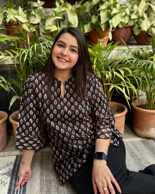 Brown buti short kurti