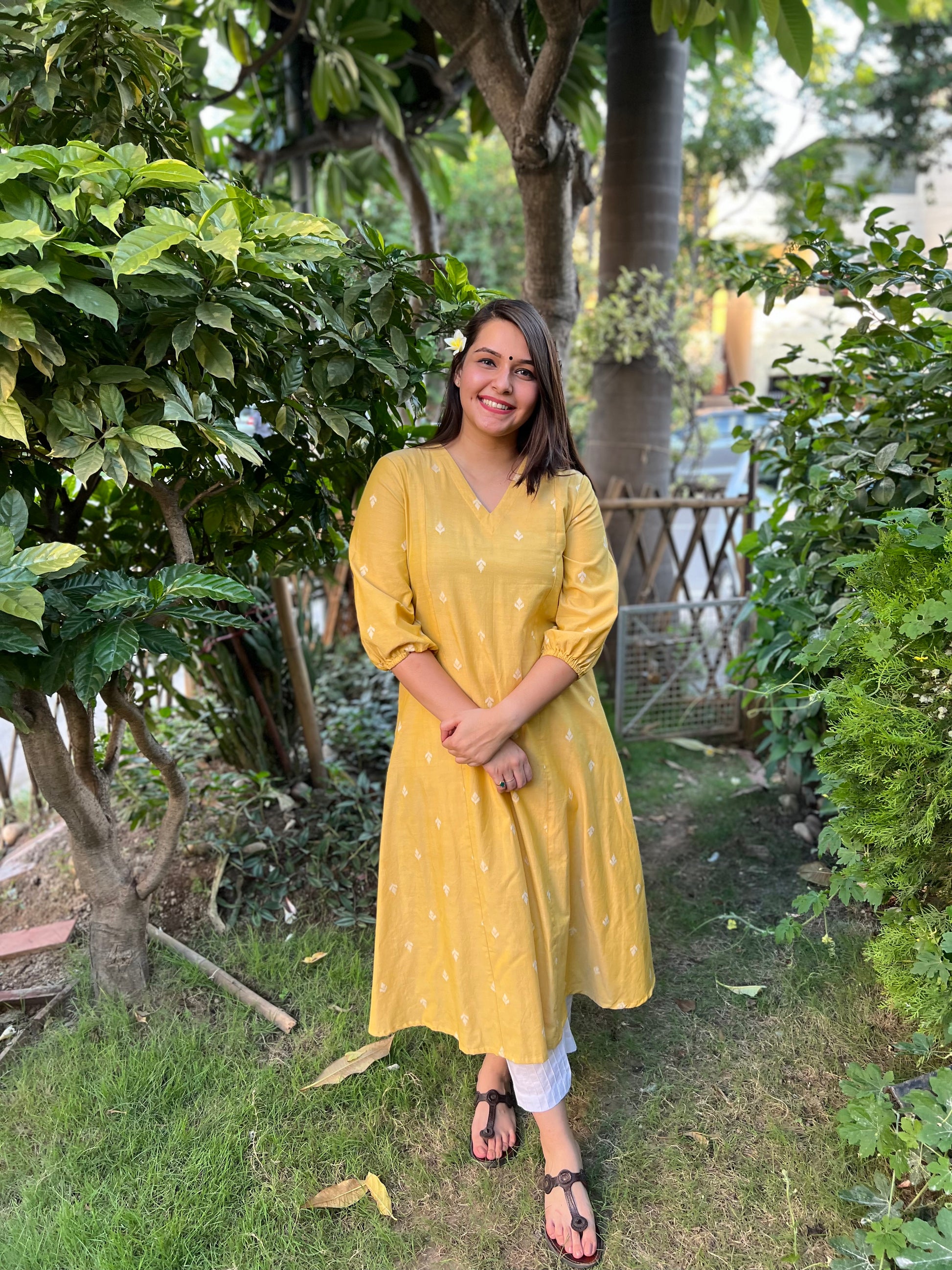 Lemon Buti Basic Kurta - MYSANSKRITAM