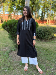 Black Yoke embroidered Solid kurta