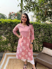 Baby pink floral yoke kurta