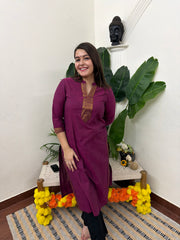 Onion pink Narayanpeth border kurti