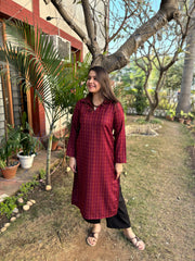 Maroon geometric woollen Kurta