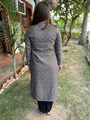 Grey Black geometric woollen kurta