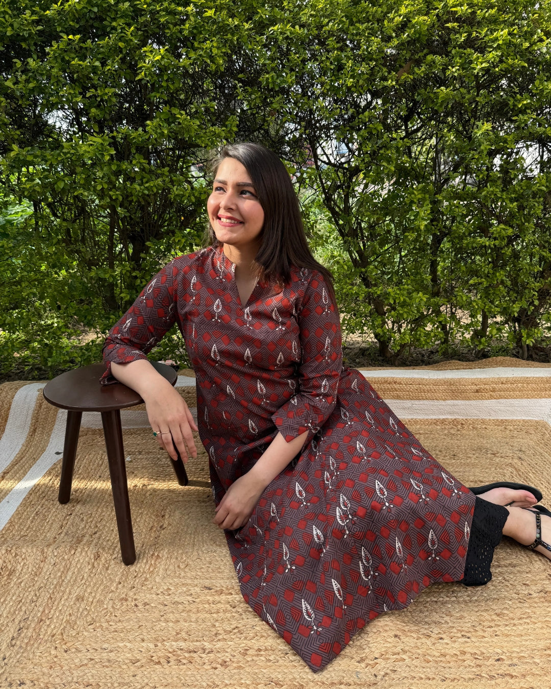 Maroon leaf geometric A-line kurta with pocket