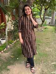 Mud Brown ban neck kurta by Sankritam