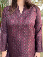 Multi zigzag woollen short kurti