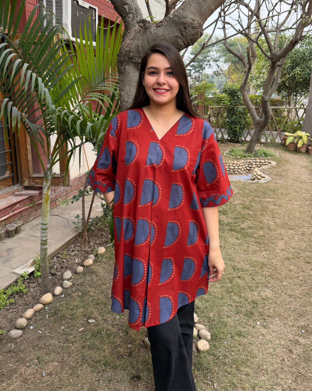 Maroon jharokha Top