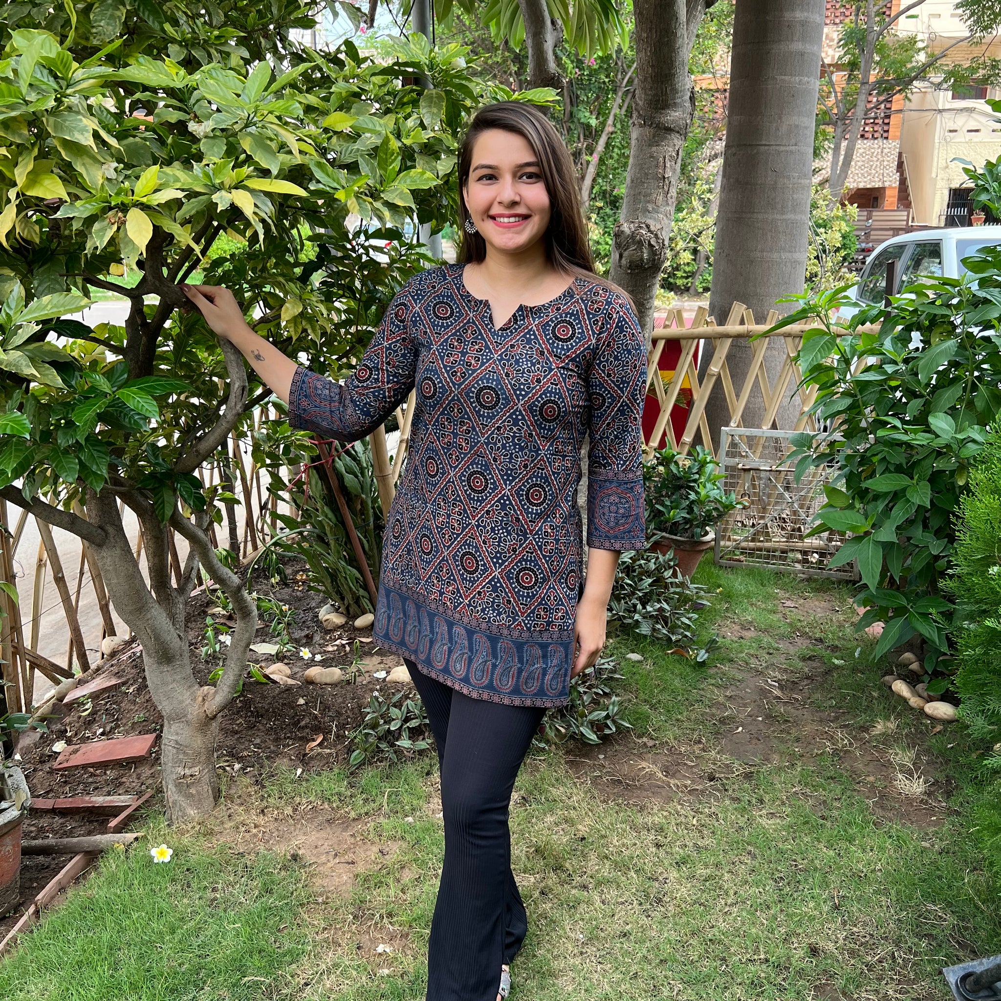 Indigo Geometric ajrakh border kurti - MYSANSKRITAM