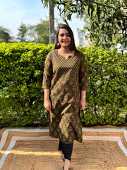 Mehendi green sanganeri yoke kurta