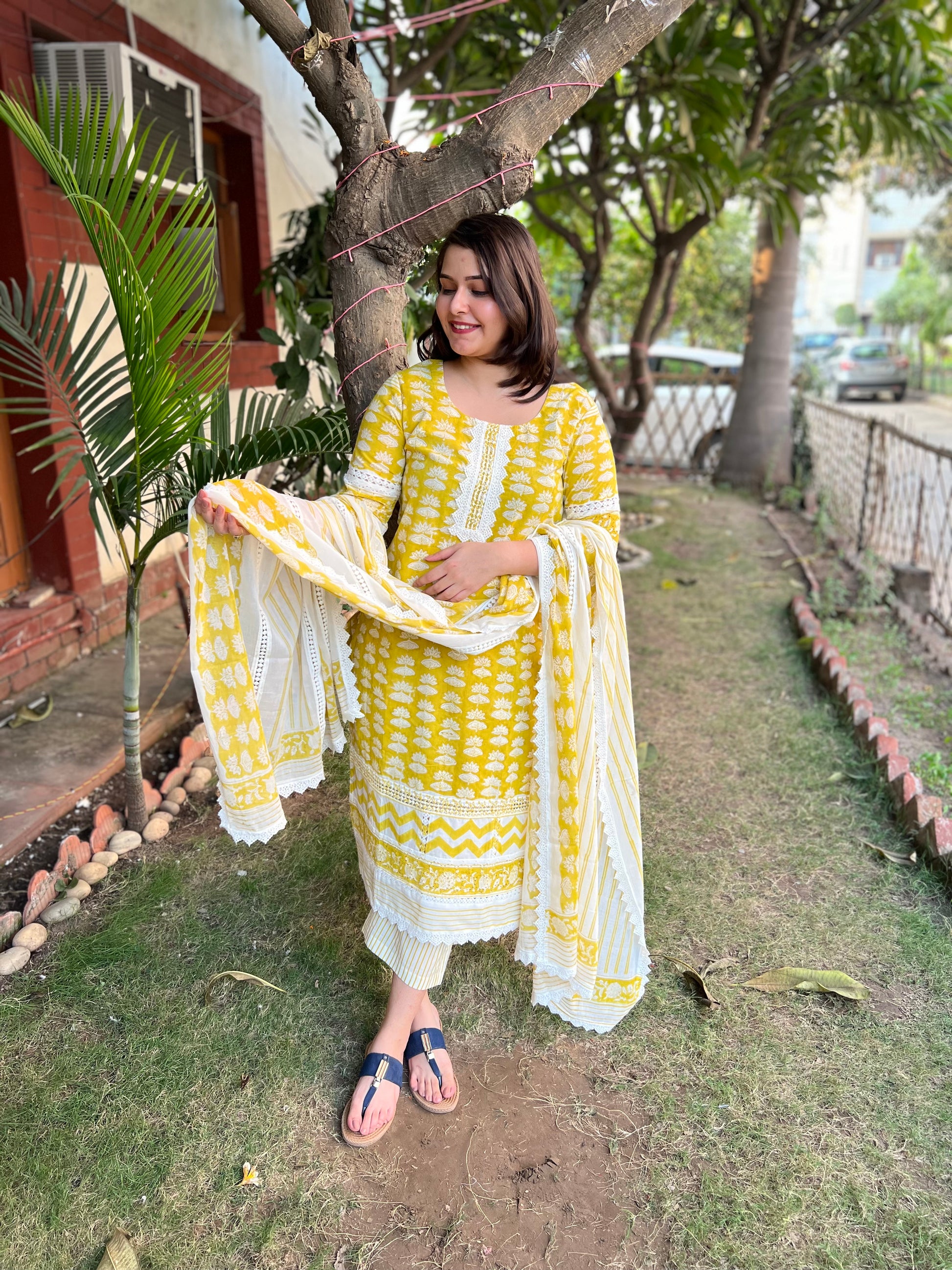 Mustard Lacework printed full suit set - MYSANSKRITAM