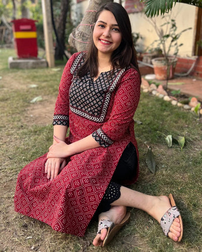Maroon Bindi Yoke kurta