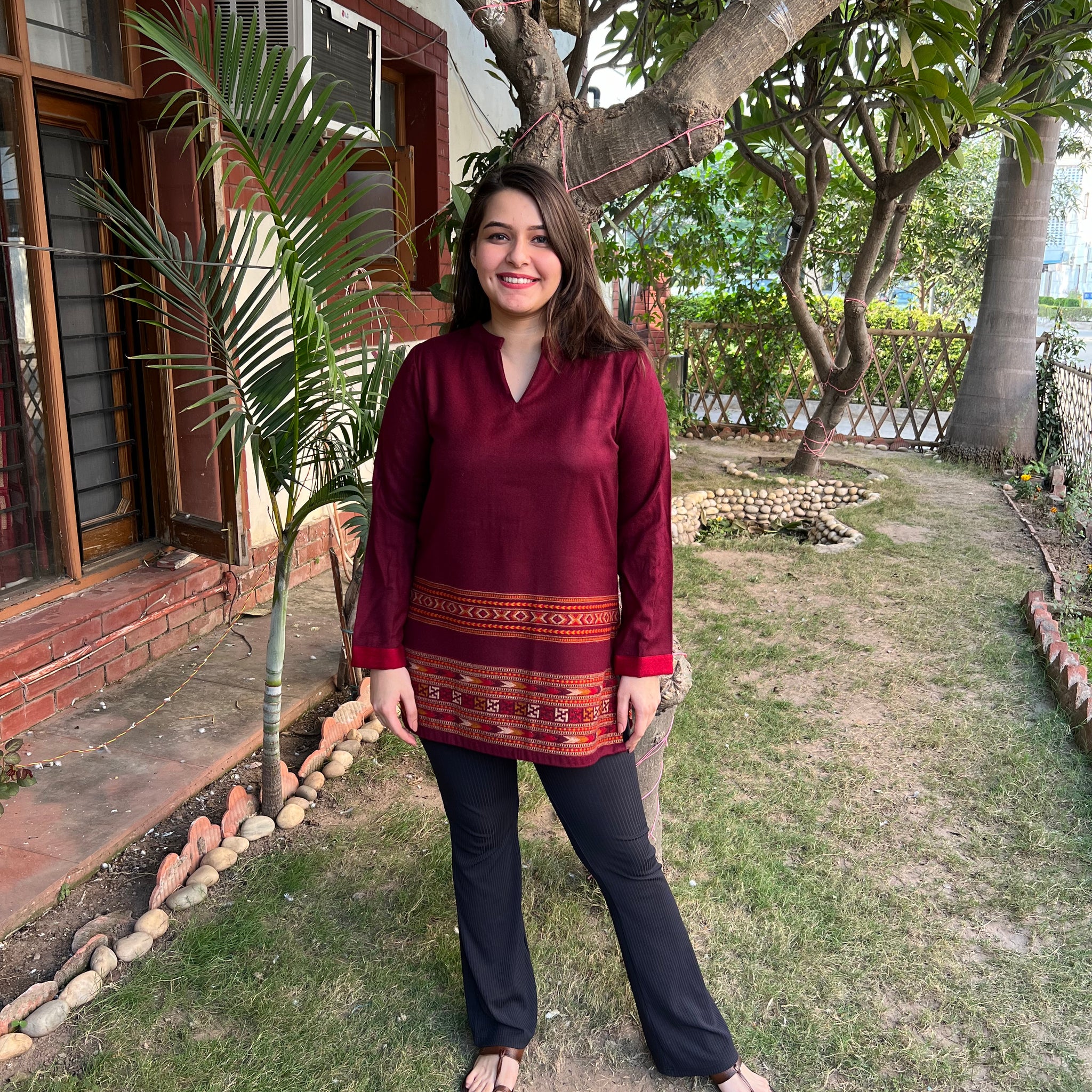 Maroon Kullu border woollen short kurti - MYSANSKRITAM