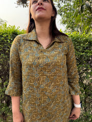 Mehendi green collar rayon kurti