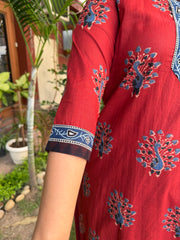 Maroon peacock ban neck kurta