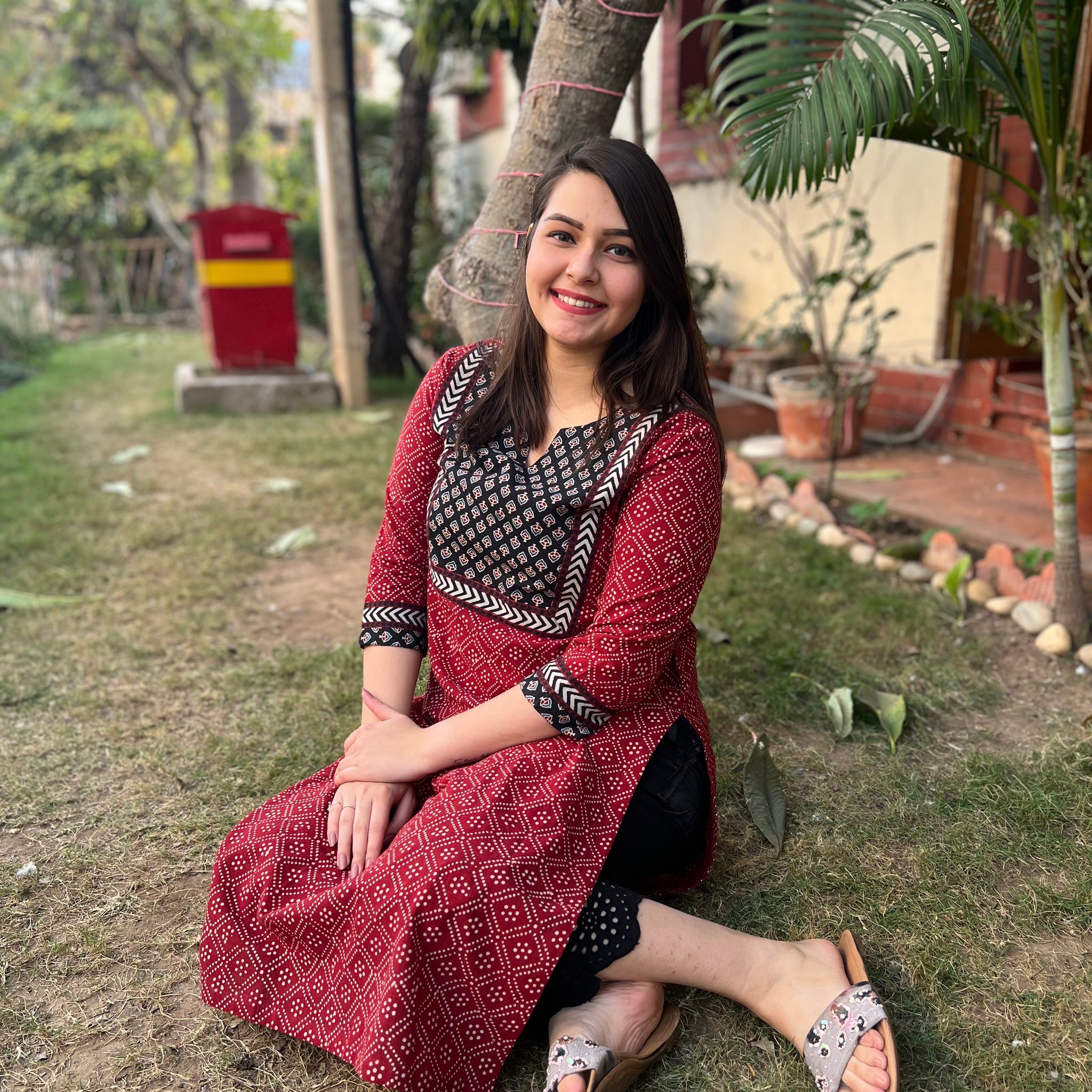 Maroon Bindi Yoke kurta