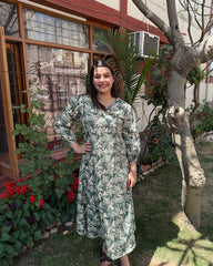 Sea green floral dress with lining