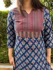 Blue Sanganeri yoke kurta