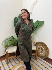 Green floral woollen kurta