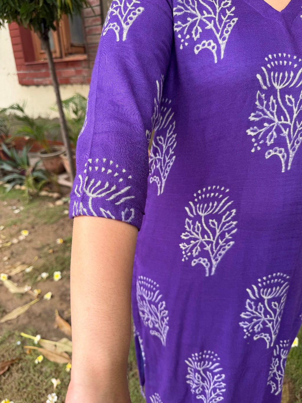 Purple Buta Kurta With Lining by Sanskritam