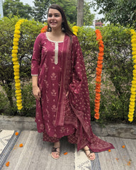 Magenta Buta Aline full suit set