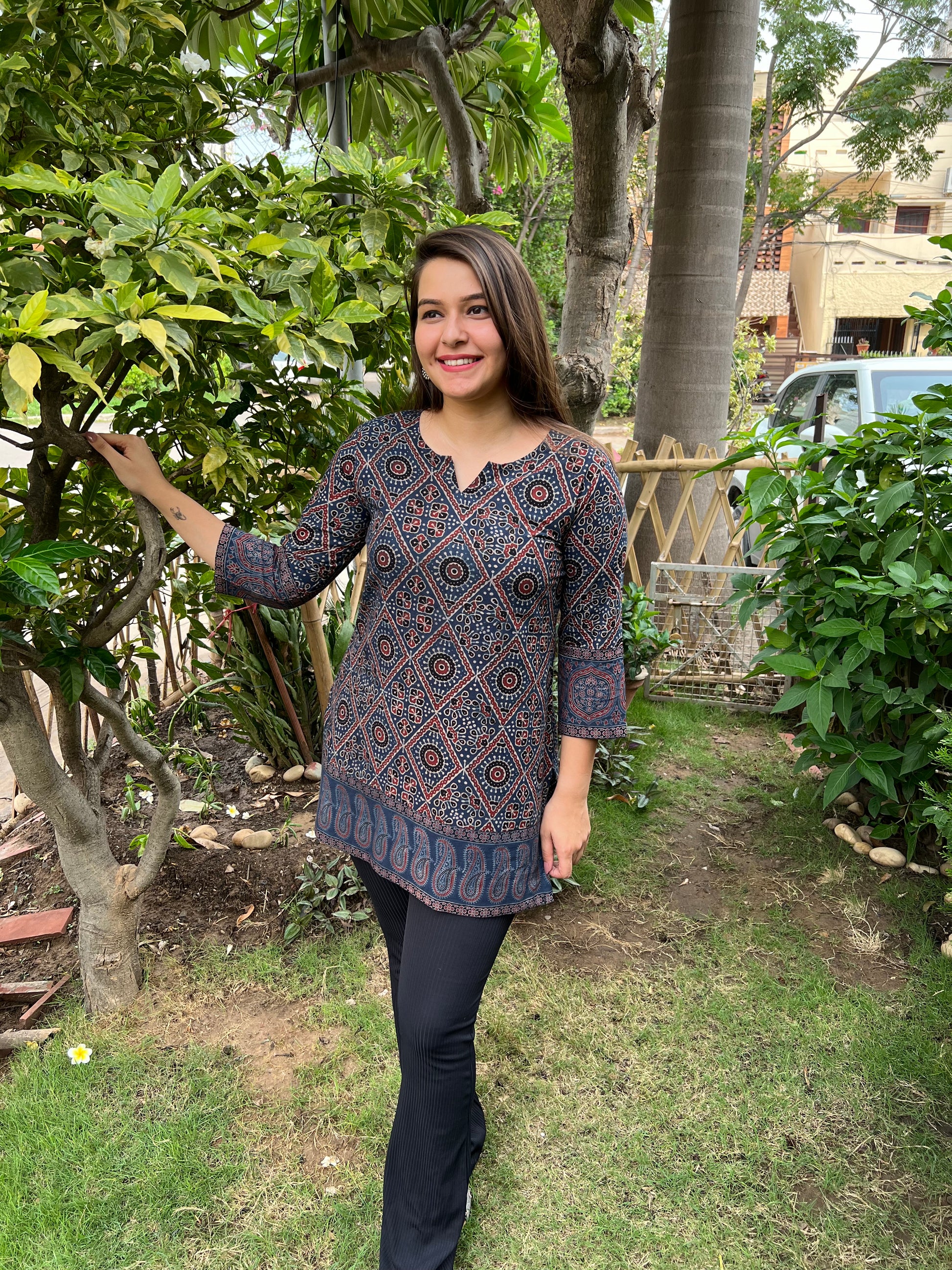 Indigo Geometric ajrakh border kurti - MYSANSKRITAM