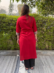 Arohi Classic Kurta from the back by Sanskritam