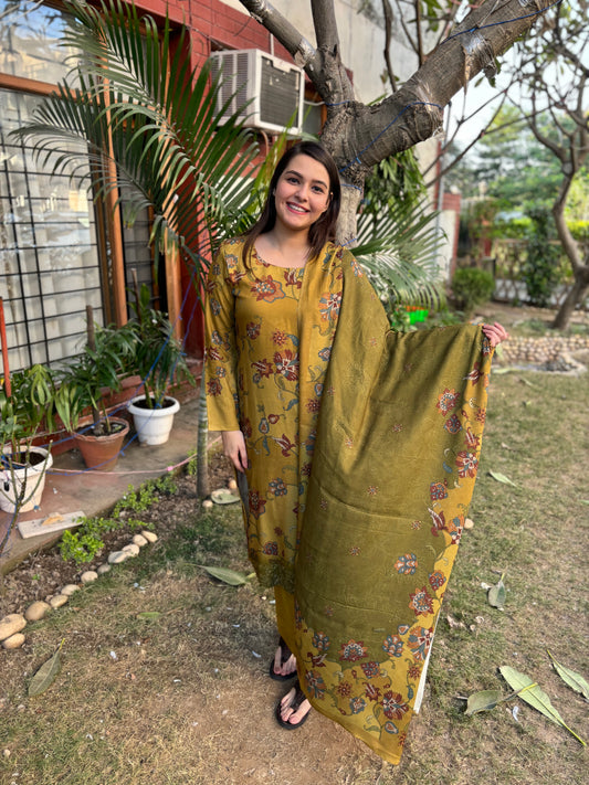 Leaf green Floral Spun suit set