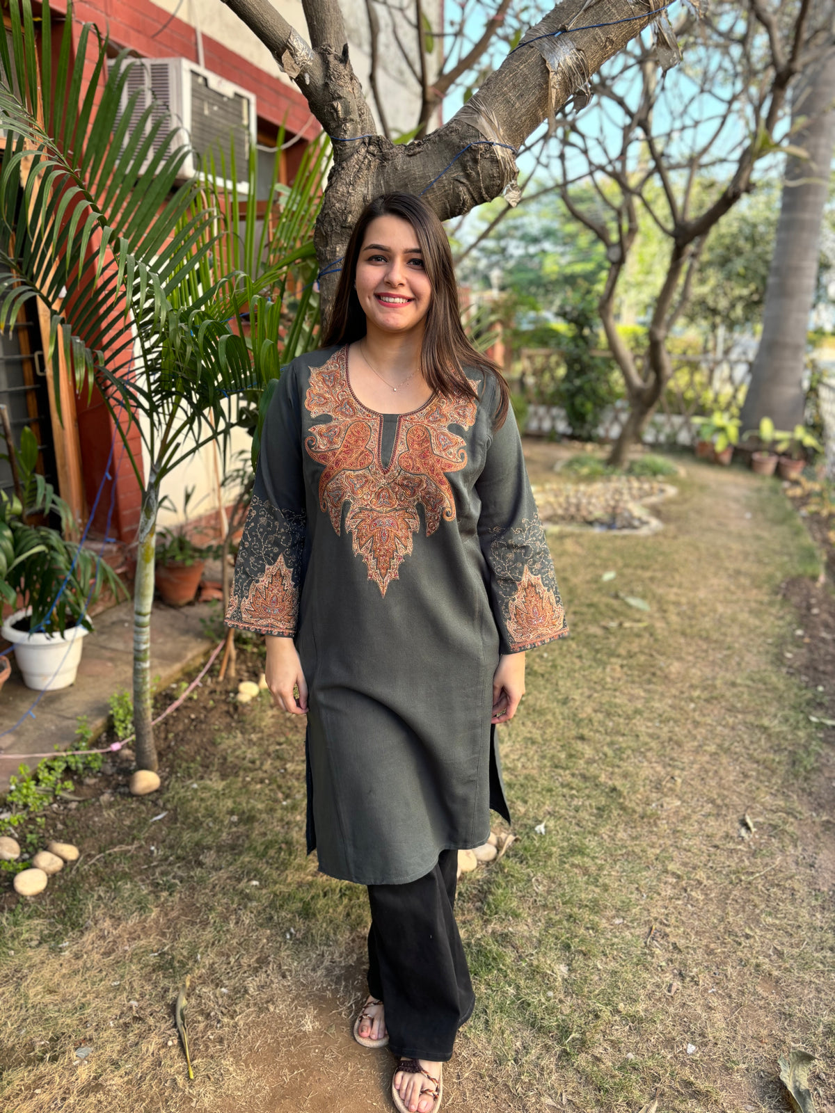 Grey Afghani Style Black Phiran