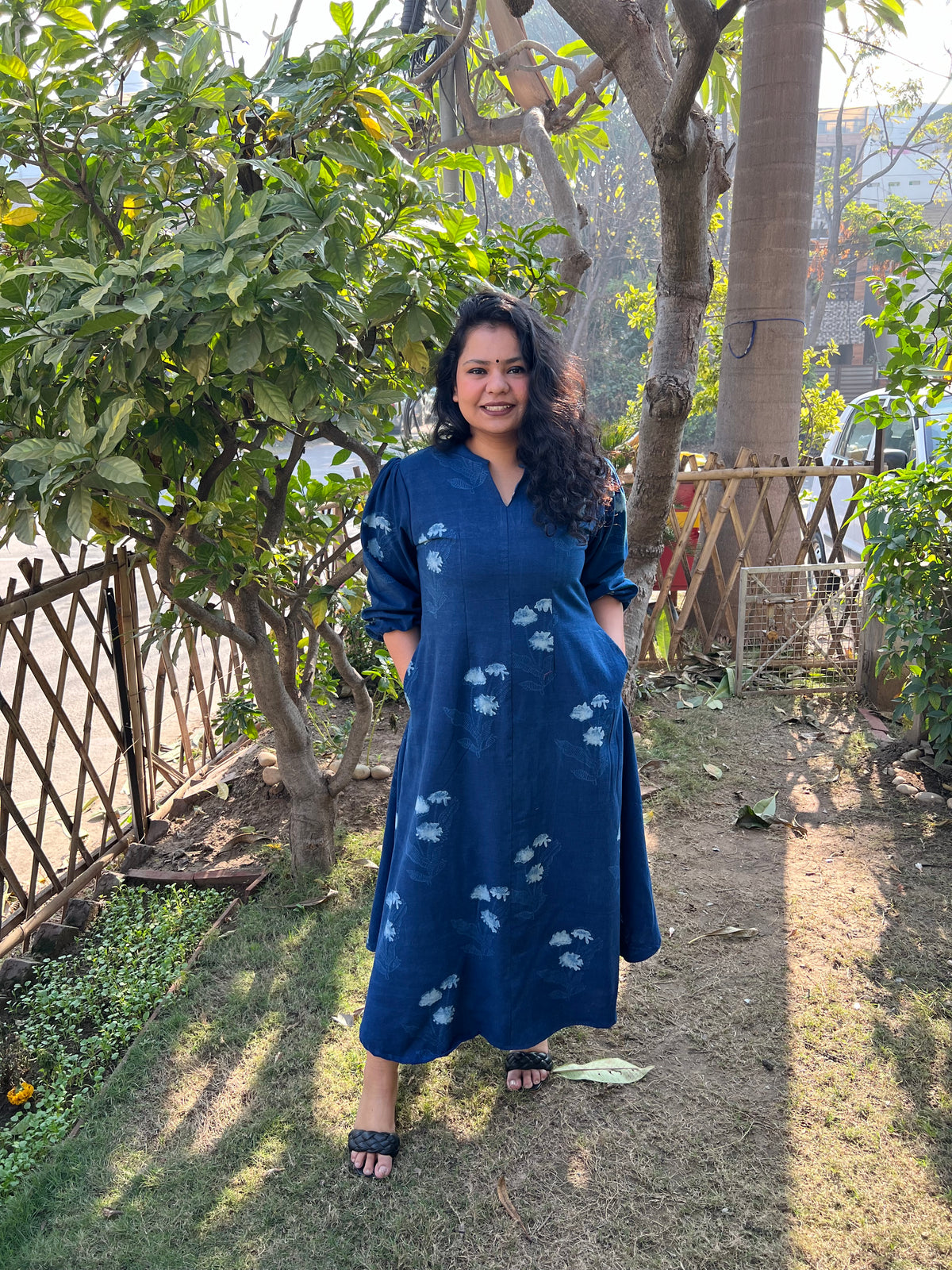 Indigo dress with pockets