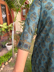 Forest flower V neck kurta