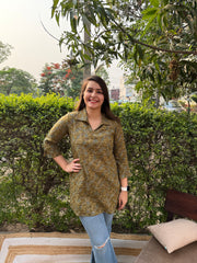 Mehendi green collar rayon kurti