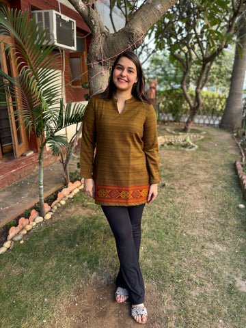 Mehendi green Kullu border woollen short kurti