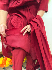 Red karwa special suit set