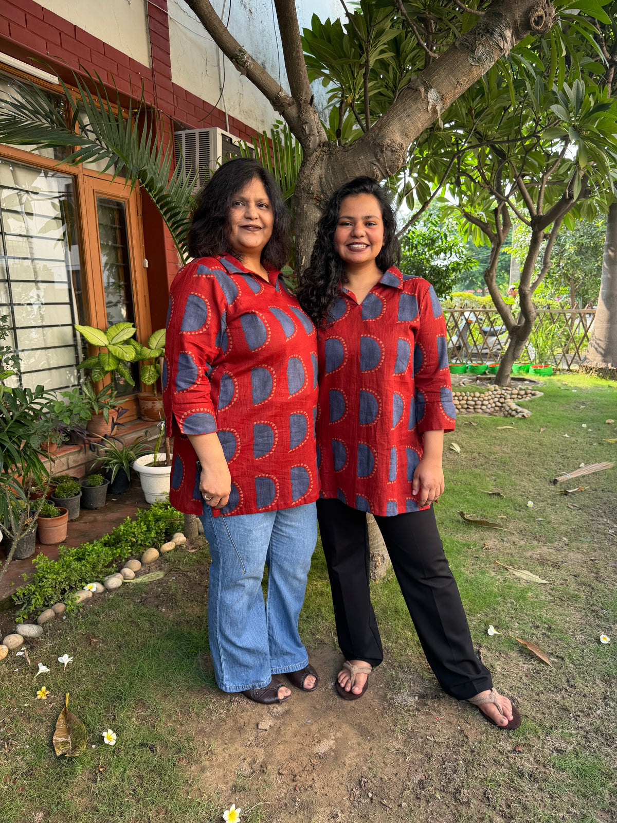 Maroon circle short kurti