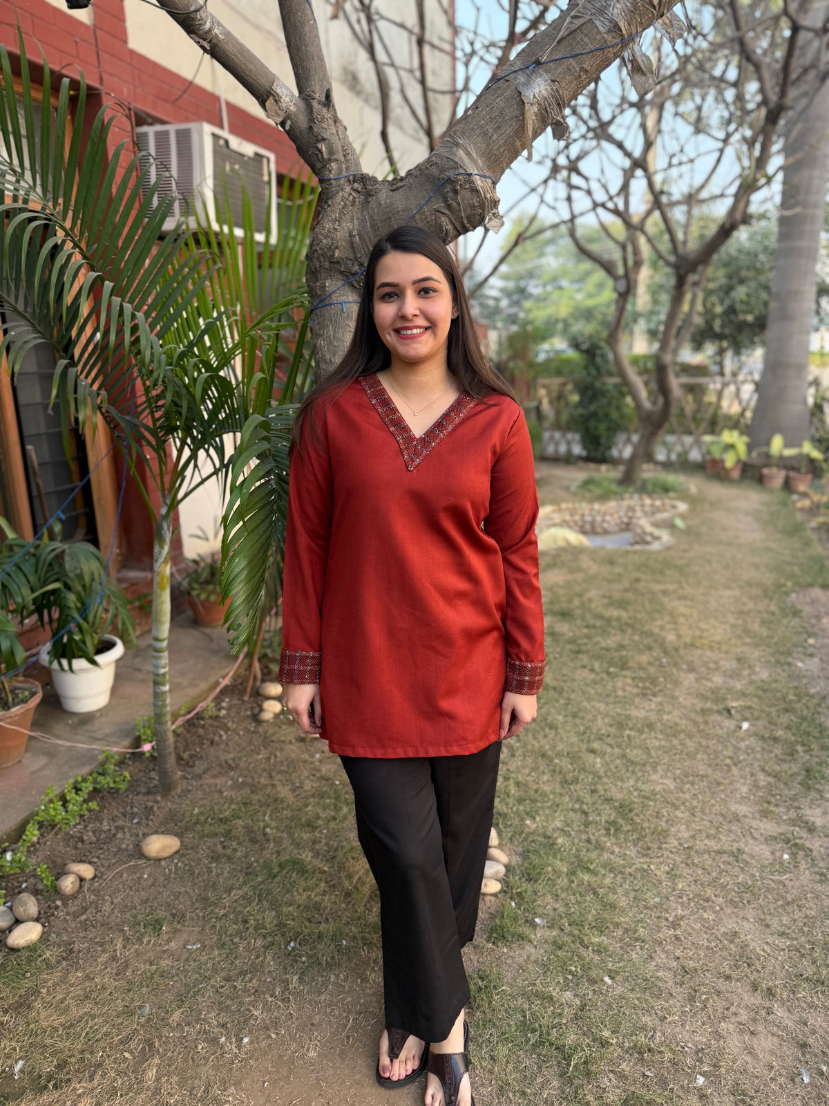 Rust solid border kurti