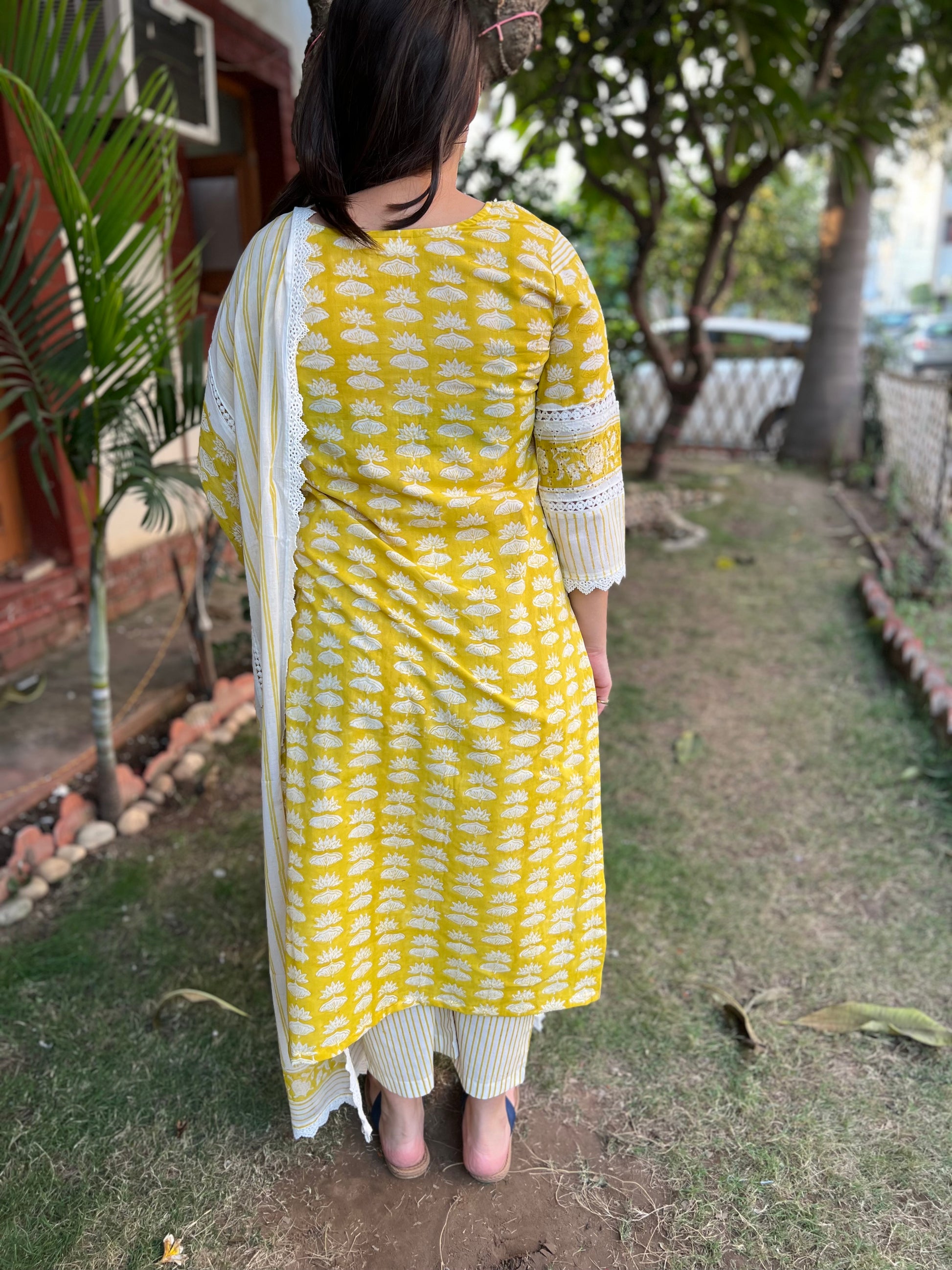 Mustard Lacework printed full suit set - MYSANSKRITAM