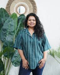 Sea green free flow top