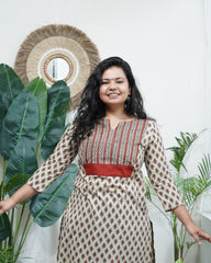 Cream bagru yoke kurta
