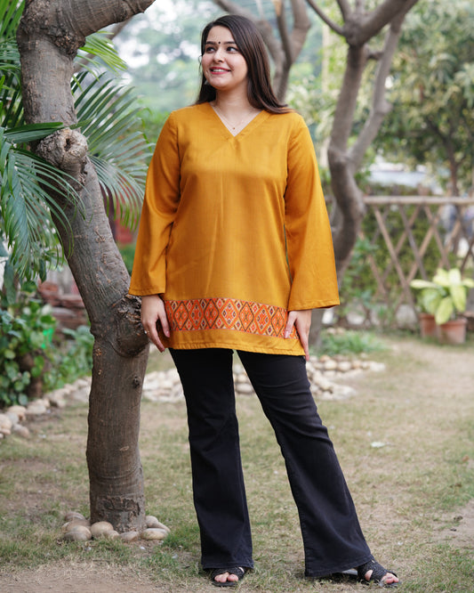 Haldi Kullu border woollen short kurti