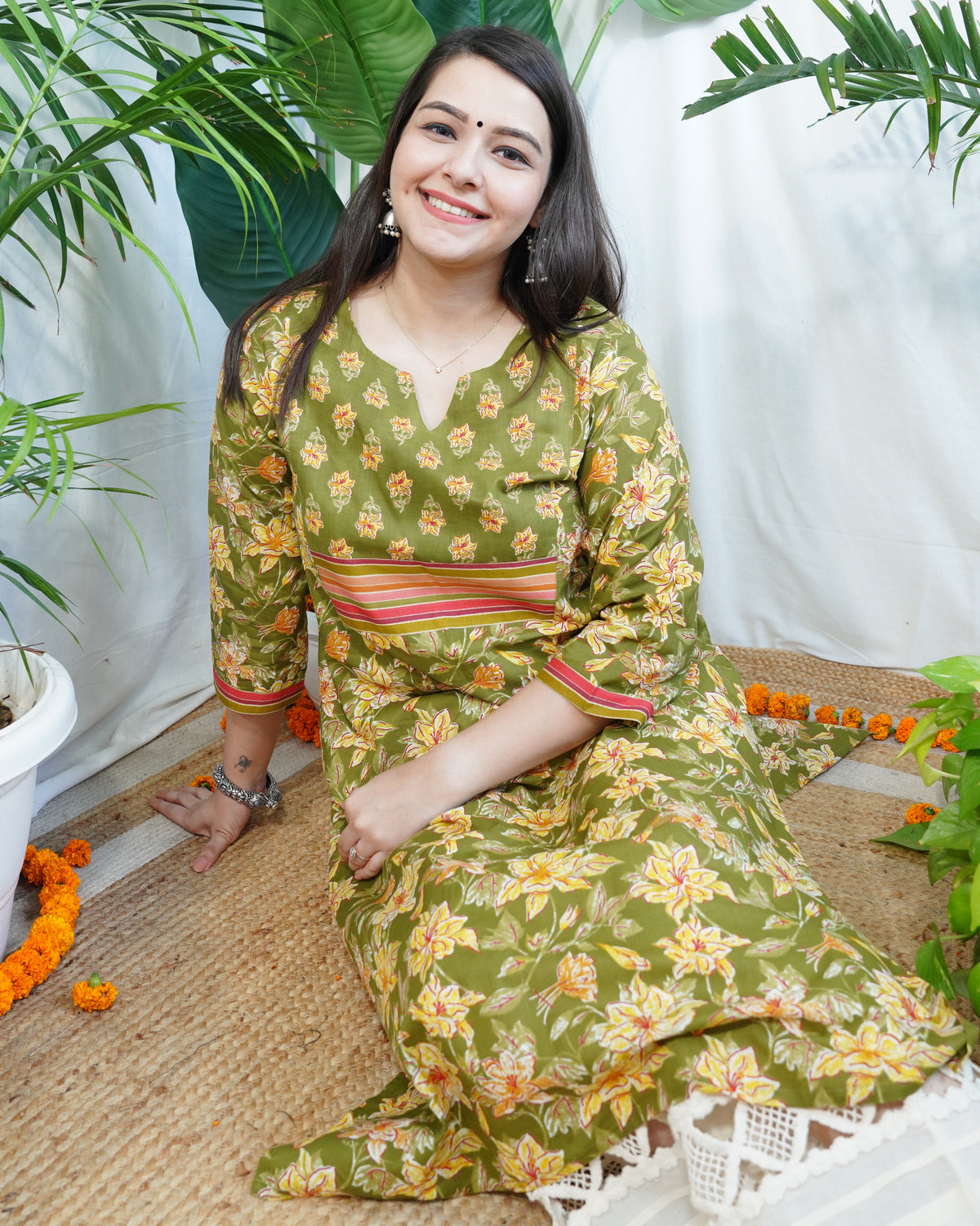 Green Sanganeri yoke kurta