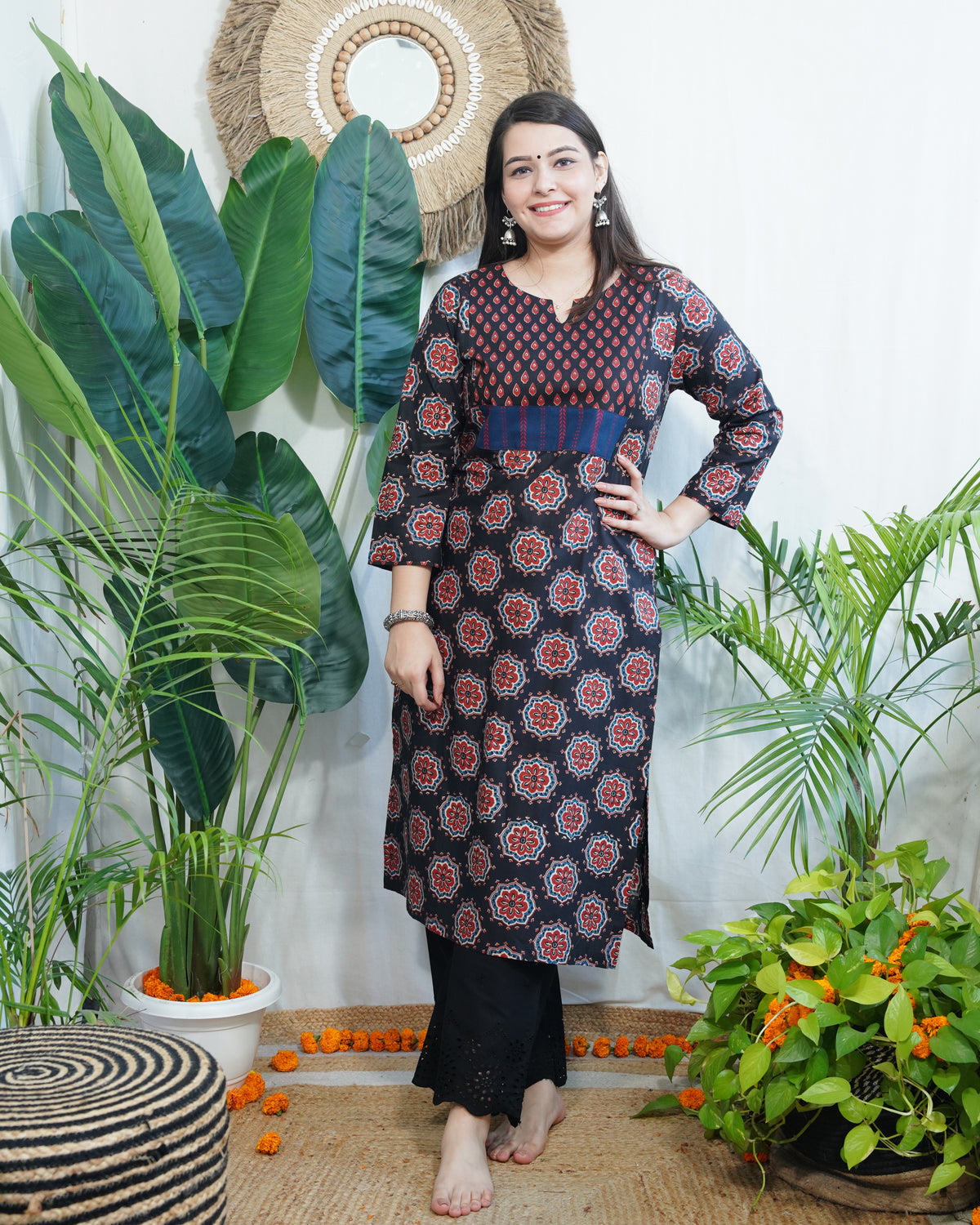 Black Yoke Sanganeri Kurta