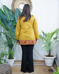 Mustard Kullu border woollen short kurti