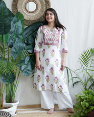 White floral checkline yoke kurta