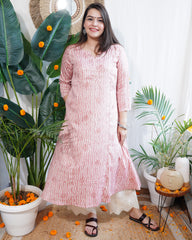 Pink Bandhini Aline kurta