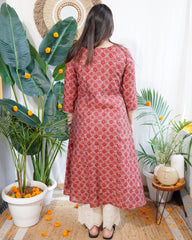 Kumkum Aline kurta