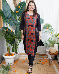 Black Minar panel kurta